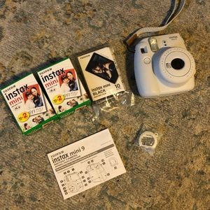 Polaroid Instax Mini 9 with film